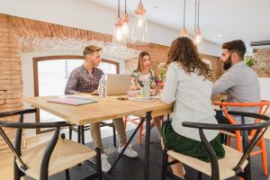 Así es la experiencia de emprender desde un coworking