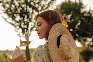 Las catas y el enoturismo son experiencias inolvidables para los amantes de los buenos caldos